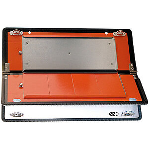 SafetyMarking Gefahrenguttafel individuell bestückbar | nach ADR/GGVS Grundplatte klappbar 64.8342 SafetyMarking Gefahrenguttafel individuell bestückbar | nach ADR/GGVS Grundplatte klappbar
