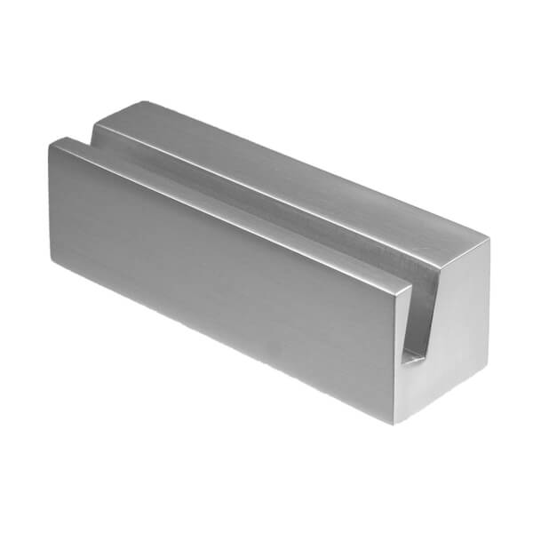 CLEAR Aluminiumfuß für Tischaufsteller | mit schrägem Schlitz für 6 mm Materialstärke
